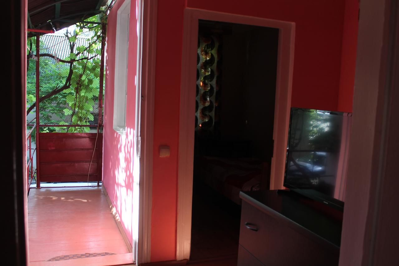 Хостелы Hostel Old City Sololaki Тбилиси-9